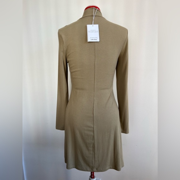 & Other Stories Turtleneck Dress - Picture 3 of 9